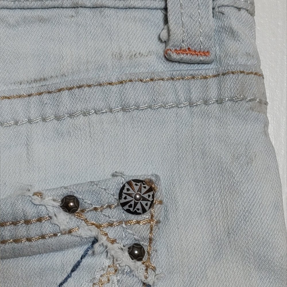 Hydraulic Light Blue Embroidered Denim Shorts for Women - Picture 9 of 12